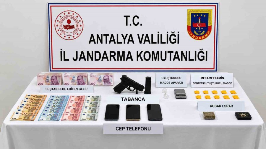Antalya’da 20 Yıl Hapis Cezası Bulunan Firari Hükümlü Ormanlık Alanda Yakalandı
