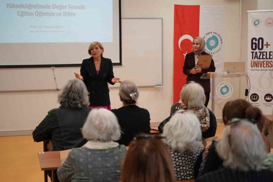 Niğde’de Üniversite Sıralarında Yaş Sınırı Kalktı: 60 Yaş Üstü Öğrenciler İlk Derslerine Başladı