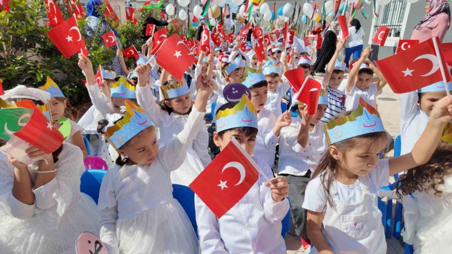 Osmanlı’dan Günümüze Uzanan ’bedi Besmele Ve Amin Alayı’ Merasimi Düzenlendi