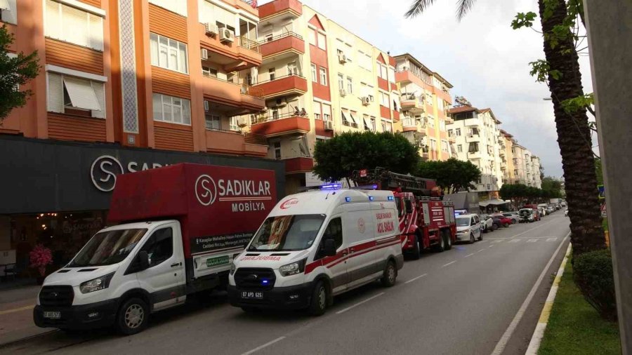 Uyuyakalan Genç Ekipleri Alarma Geçirdi