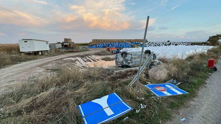 Takla Atan Otomobilin Kaza Anı Kamerada: 1 Yaralı