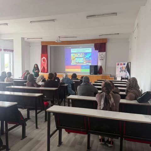 Erasmus+ Deneyimleri Bor Ve Altunhisar’da Paylaşıldı