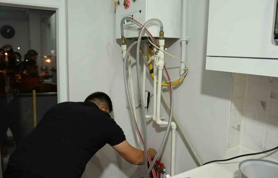 Isınmada Sorun Yaşamamak İçin Kombi Ve Petek Temizliği Uyarısı