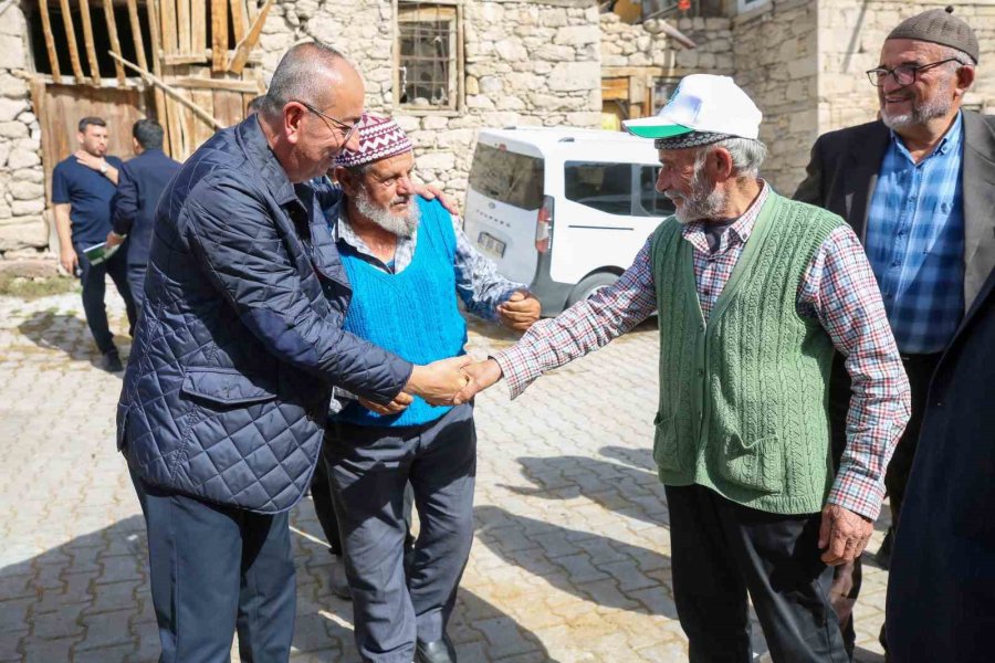 Başkan Kavuş: "hizmetin De Muhabbetin De Mesafesi Olmaz"