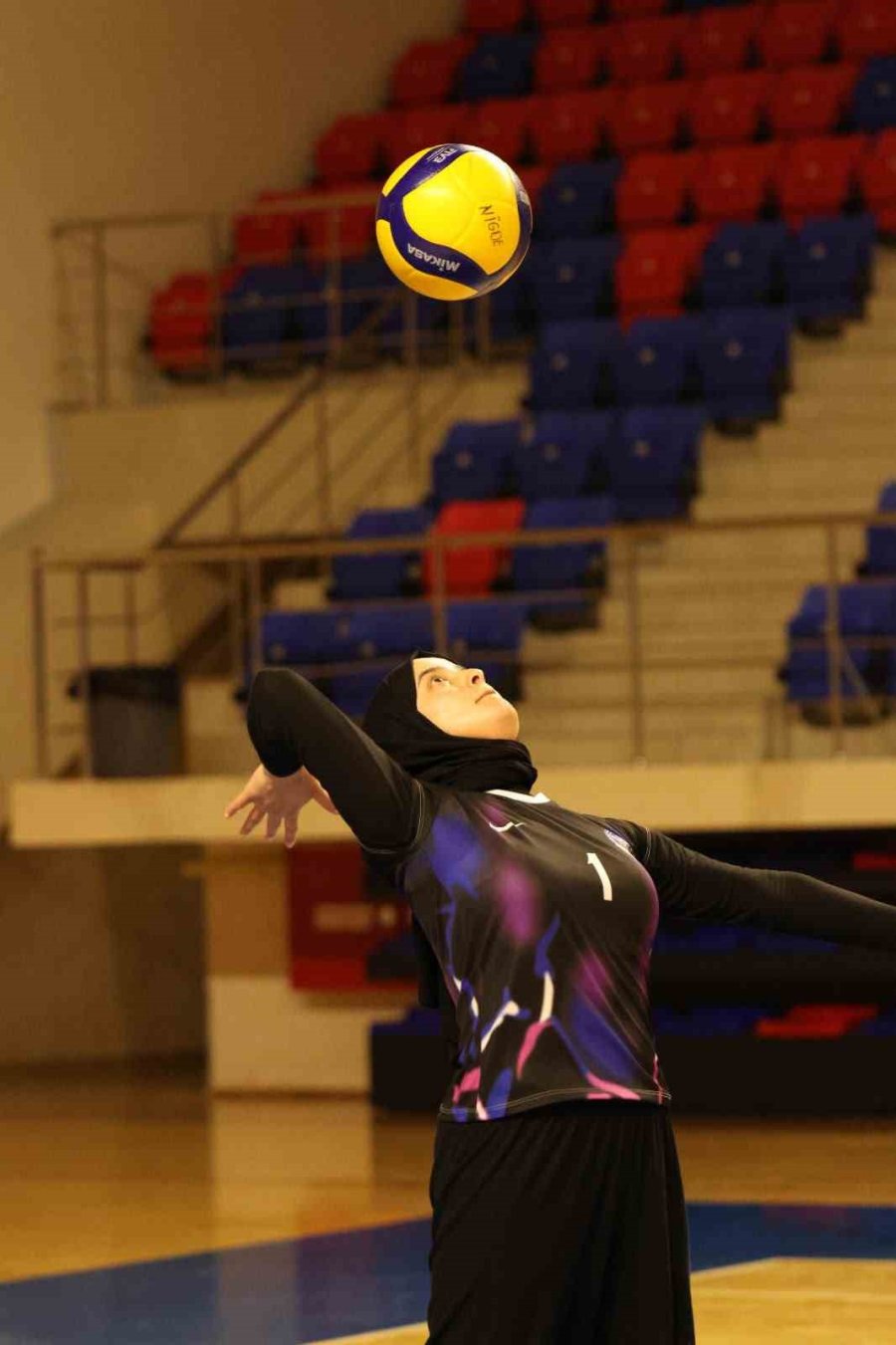 Niğde’de Kadınlar Voleybol Turnuvasının Şampiyon Belli Oldu