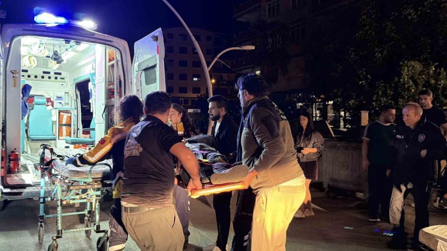 Gazipaşa’da Alkollü Motosiklet Sürücüsü Otomobile Çarptı
