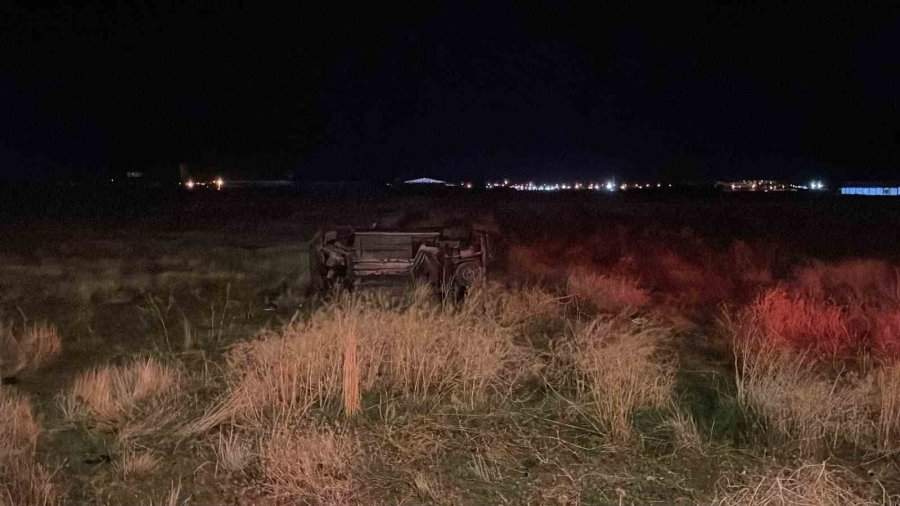 Karaman’da Yağmur Nedeniyle Kayganlaşan Yol Kazaya Neden Oldu: 1 Yaralı