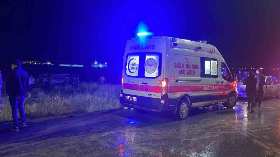Karaman’da Yağmur Nedeniyle Kayganlaşan Yol Kazaya Neden Oldu: 1 Yaralı