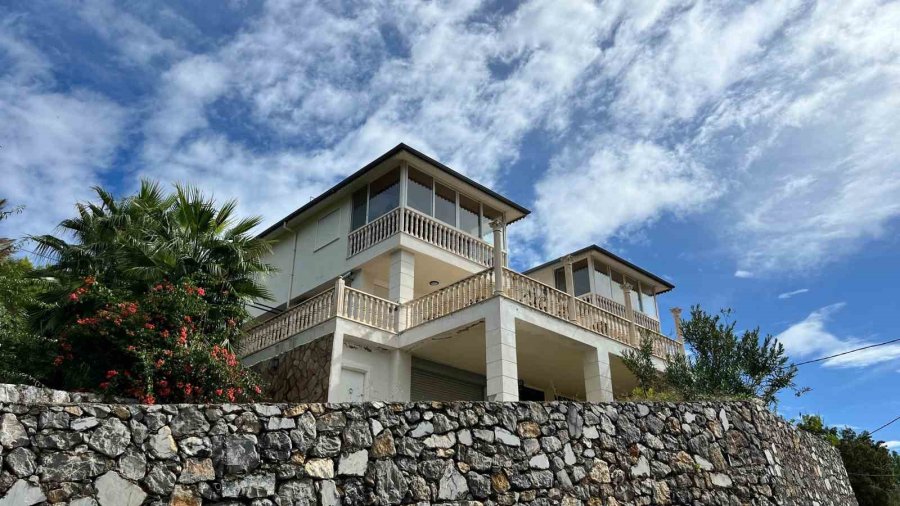 Alanya’da Hollandalı Yaşlı Çift Evlerinde Ölü Bulundu