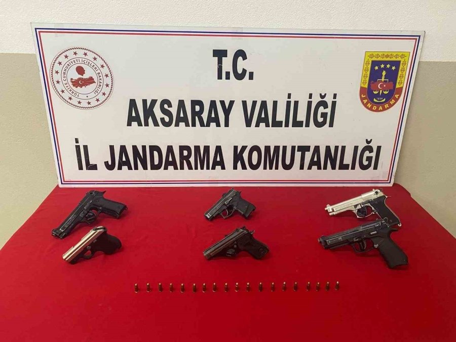 Aksaray’da Kaçak Silah Operasyonu: 5 Gözaltı