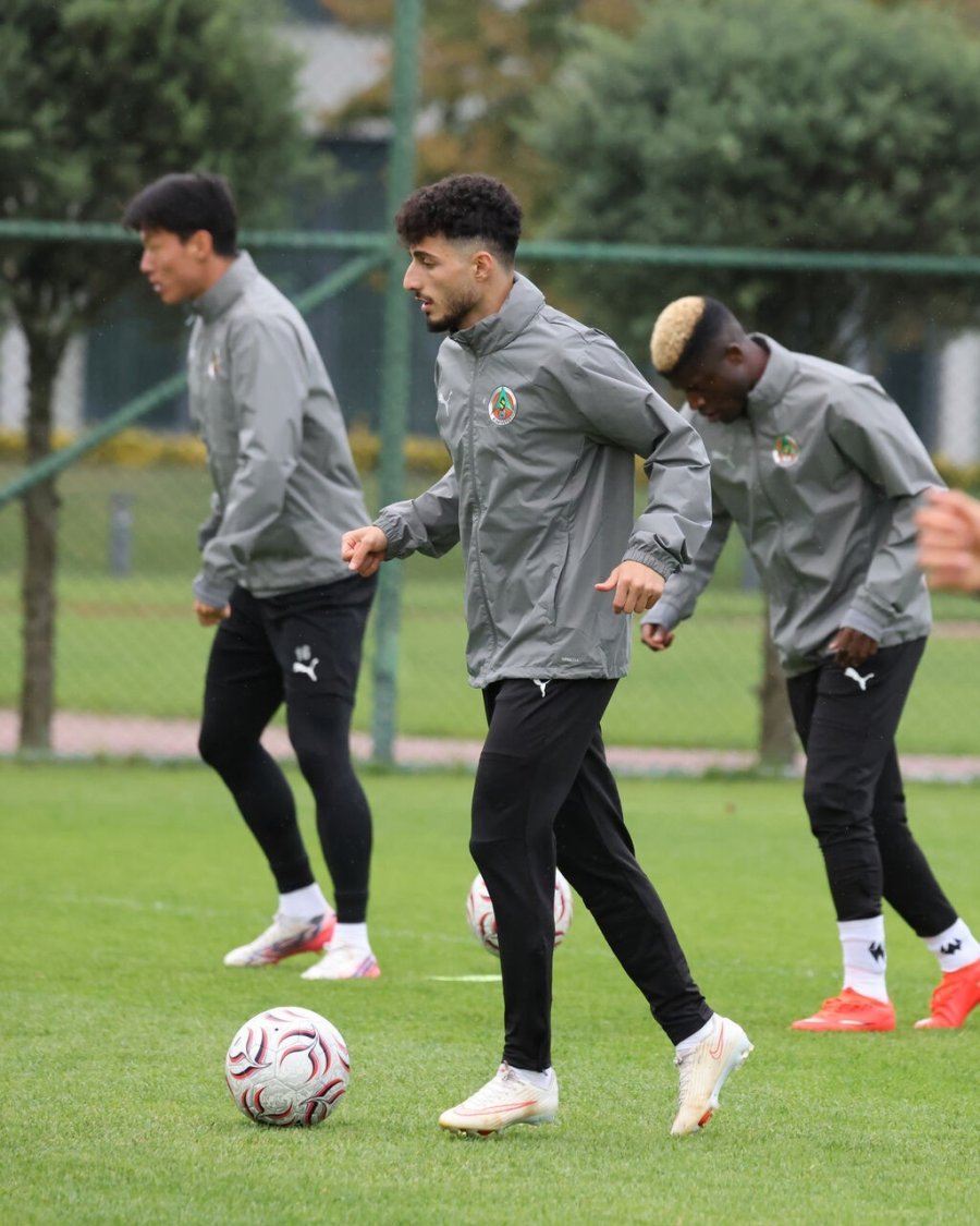 Alanyaspor, Fenerbahçe Maçının Hazırlıklarını Tamamladı