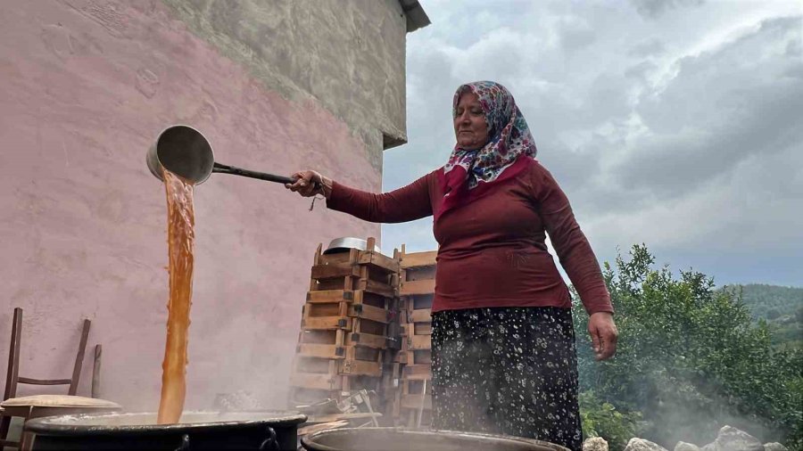 Sosyal Medyada 400 Bin Takipçiye Ulaştı, Yarışmada 1 Milyon 400 Bin Tl Kazandı