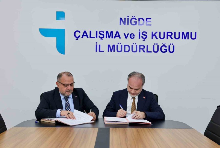 Niğde’de 1001 Öğrenciye İşkur Gençlik Programı Fırsatı