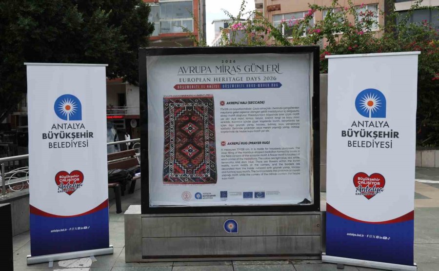 Döşemealtı Halılarının Hikayesi Cumhuriyet Meydanı’nda