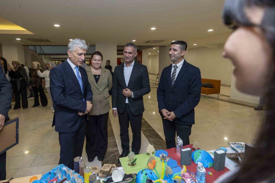 Mersin Büyükşehir Belediyesinin 3 Sıfır Atık Uygulaması Örnek Seçildi