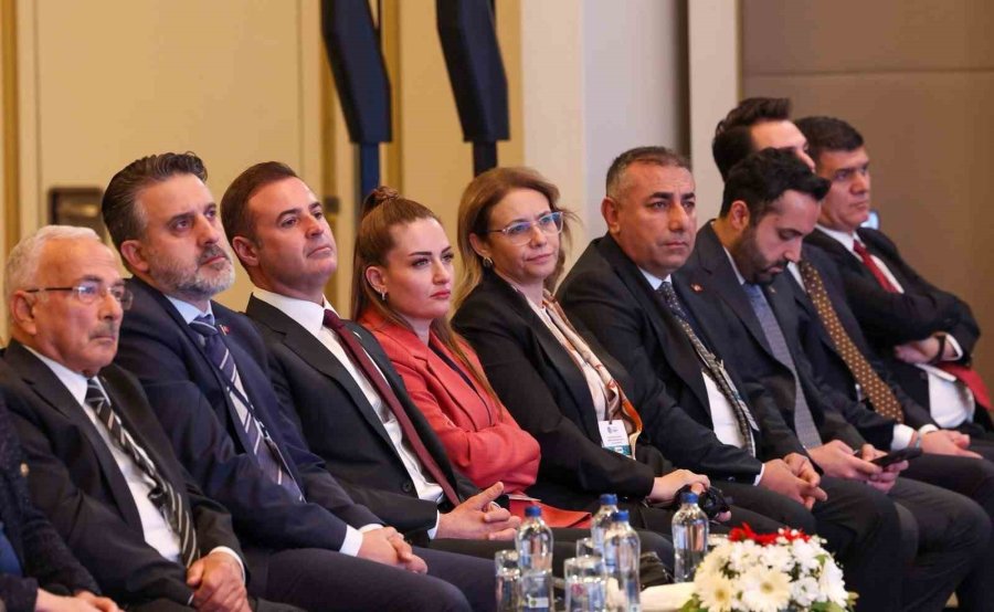 Antalya Büyükşehir Belediye Başkan Vekili Özdemir: "antalya’yı Yalnızca Cop31’e Değil, İklim Krizinin Etkilerine Karşı Da Hazırlıyoruz"