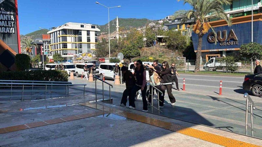 Alanya’da Tefecilik Ve Şantaj Operasyonu: 7 Şüpheli Adliyeye Sevk Edildi