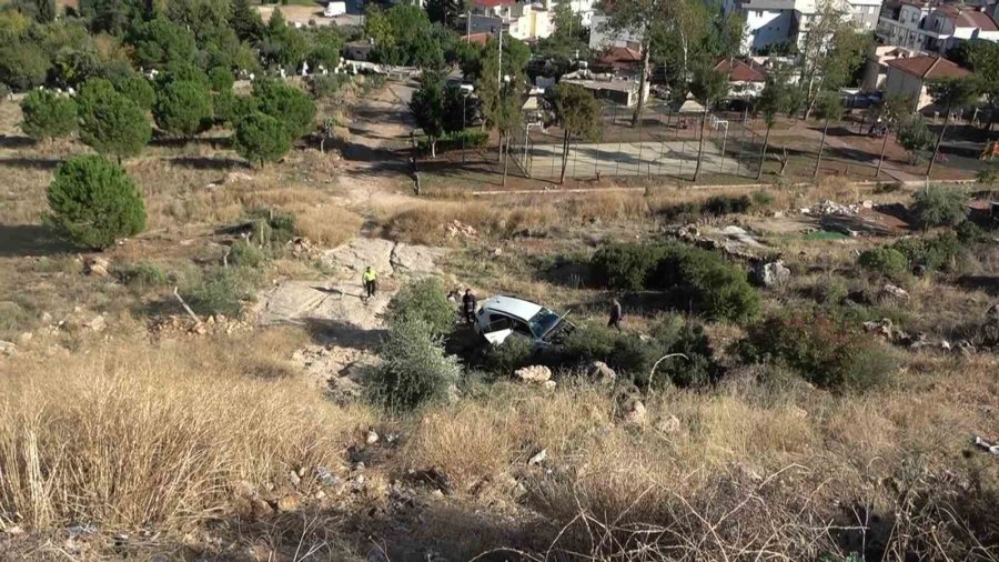 Kontrolden Çıkan Araç 30 Metreden Yuvarlandı: 1 Yaralı