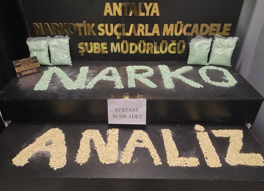Antalya’da Uyuşturucuyla Mücadelede 1 Haftada 30 Operasyon Düzenlendi