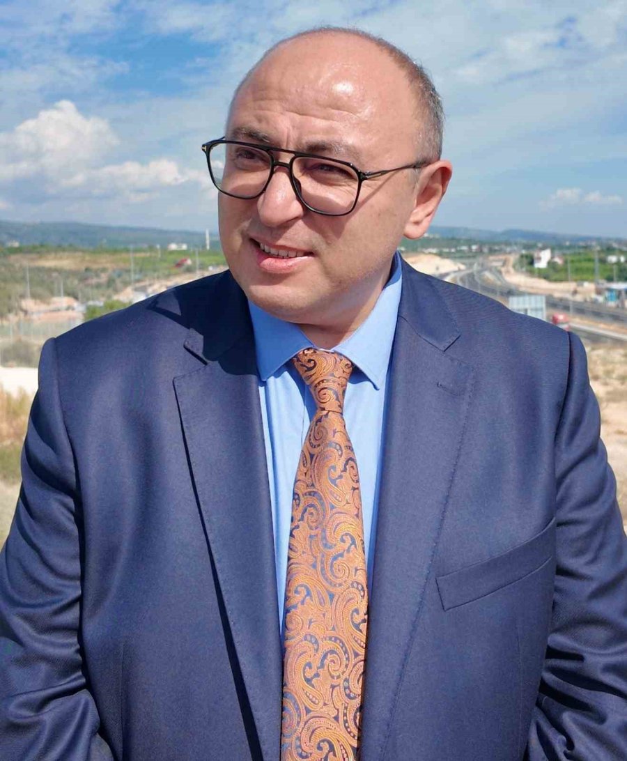 Ulaşıma Açılan ’çeşmeli-kızkalesi Otoyolu’ndan İlk Günde 17 Binden Fazla Araç Geçti