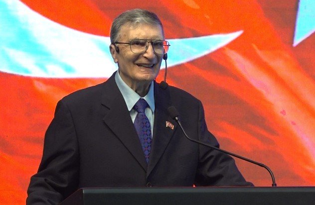 Nobel Ödüllü Aziz Sancar, Mersin Üniversitesi’nde Öğrencilerle Buluştu