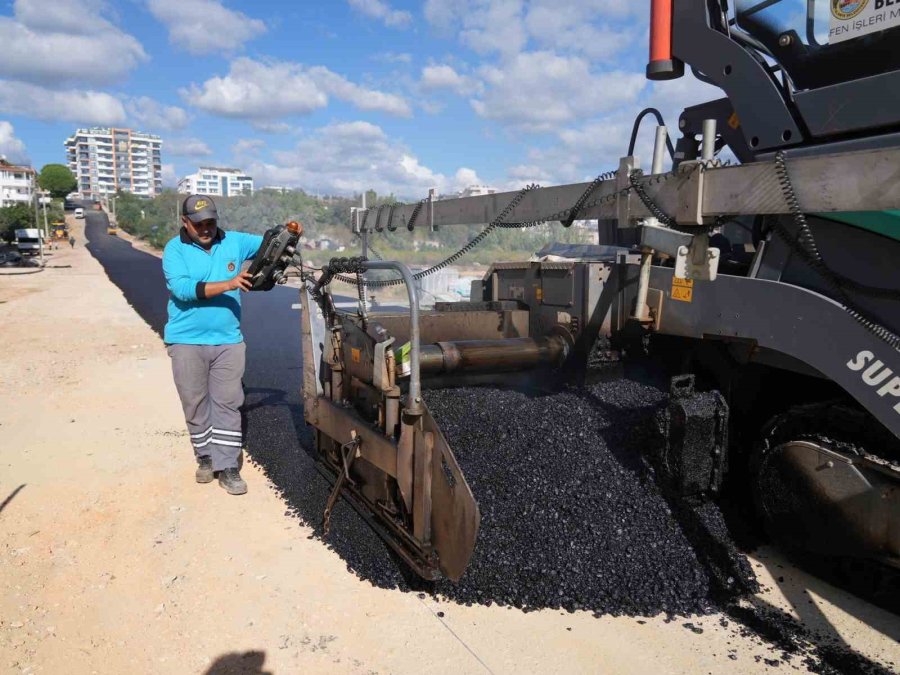 Payallar’a 3,5 Kilometrelik Sıcak Asfalt Çalışması