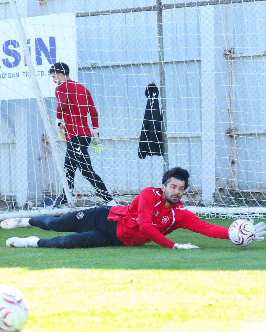 Konyaspor, Gençlerbirliği Maçı Hazırlıklarını Sürdürüyor