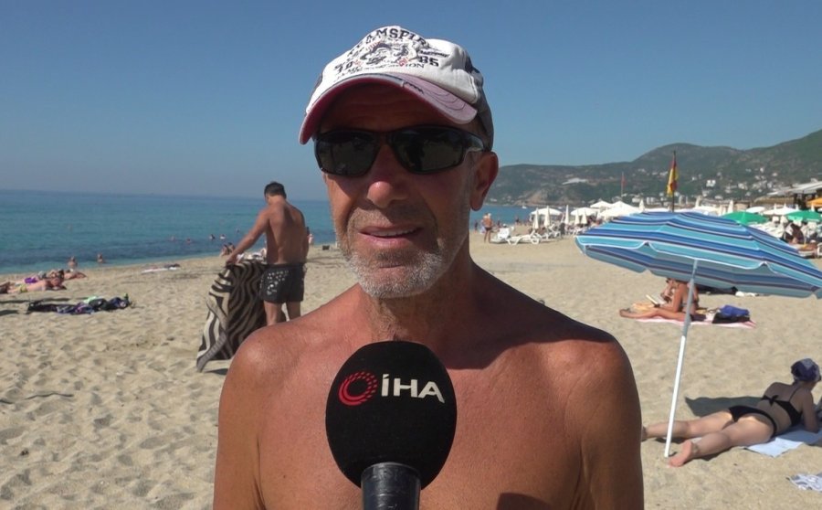 Alanya’da Yazdan Kalma Gün: Ekim Ayı Sonunda Deniz Keyfi Yaşanıyor