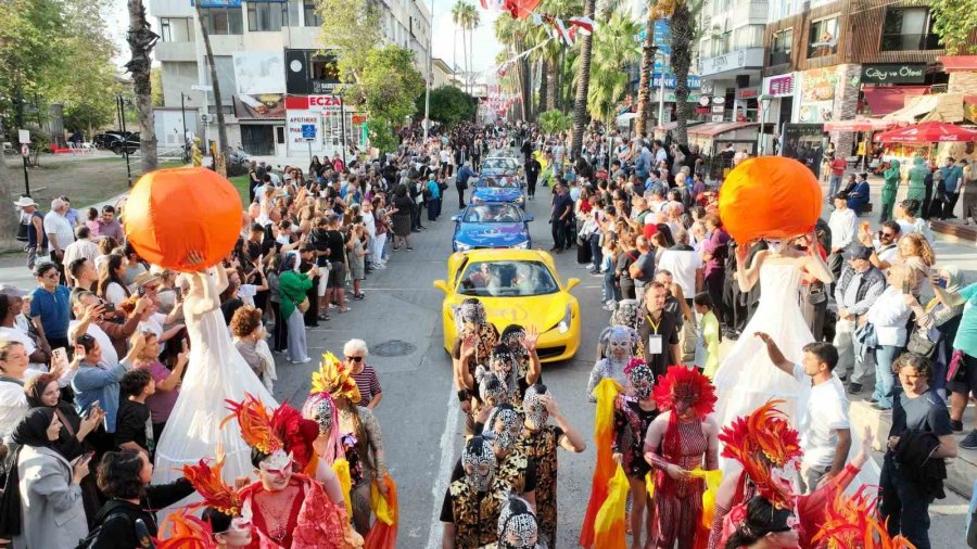 Altın Portakal Korteji’nde Yıldızlar Geçidi Yaşanacak