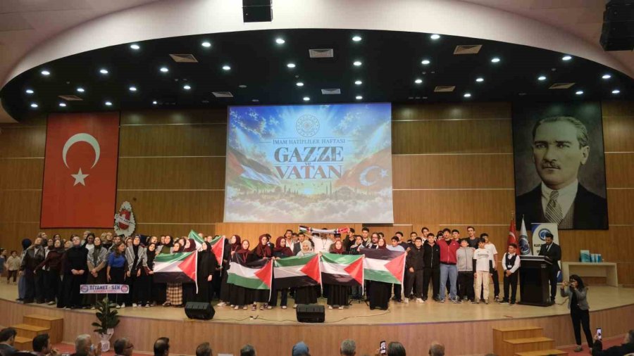 Karaman’da İmam Hatipliler Haftası "gazze Ve Vatan" Temasıyla Kutlandı