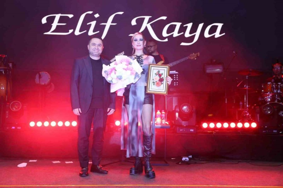 Alkü’lü Öğrenciler Yeni Döneme Şenlikle Başladı