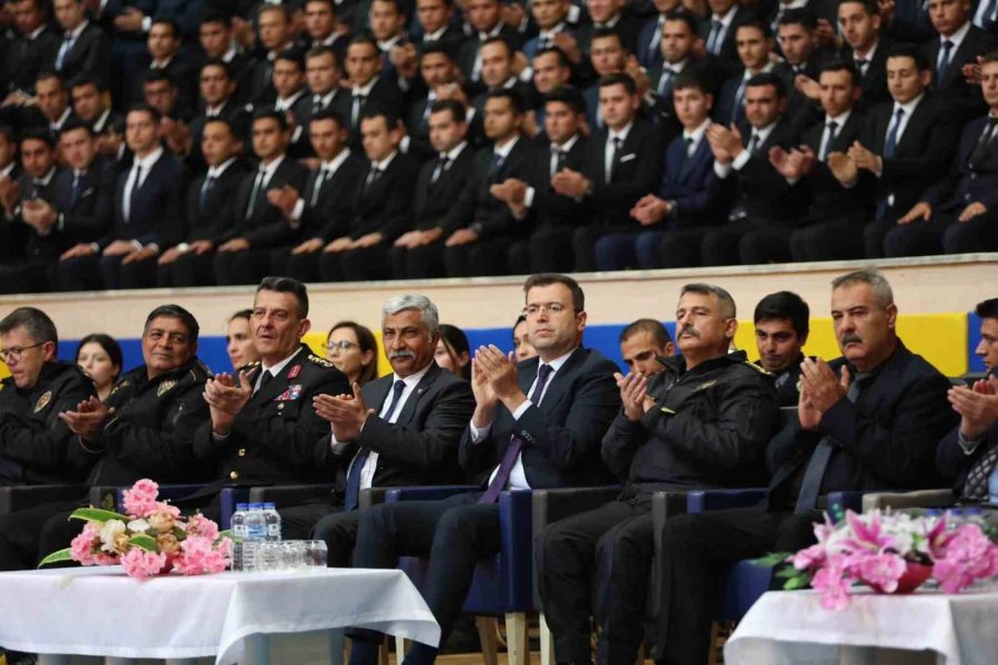 Vali Akmeşe, 807 Polis Adayıyla Derste Buluştu