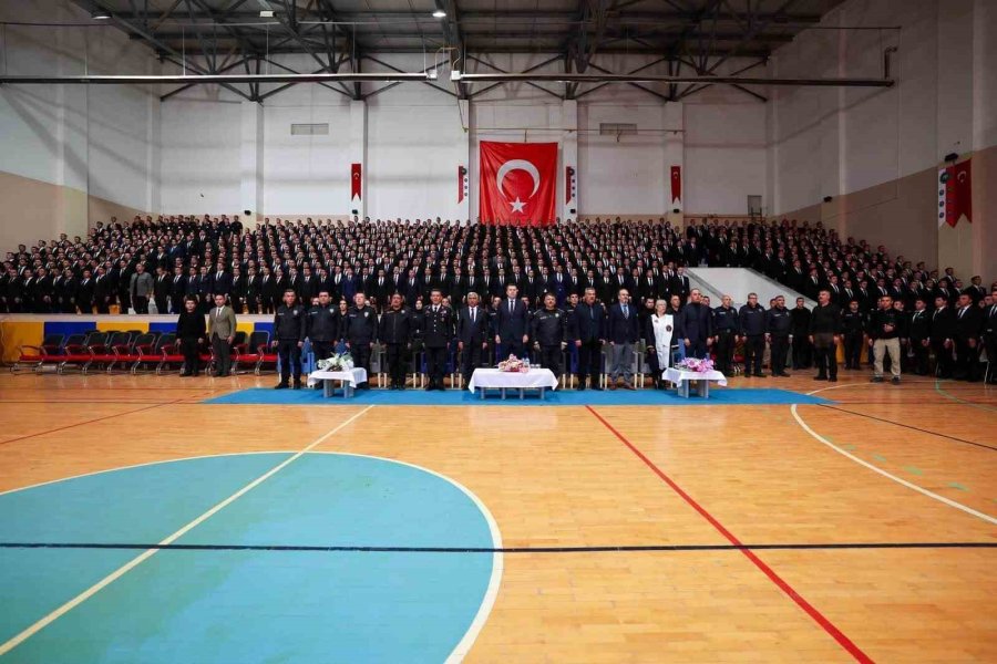 Vali Akmeşe, 807 Polis Adayıyla Derste Buluştu