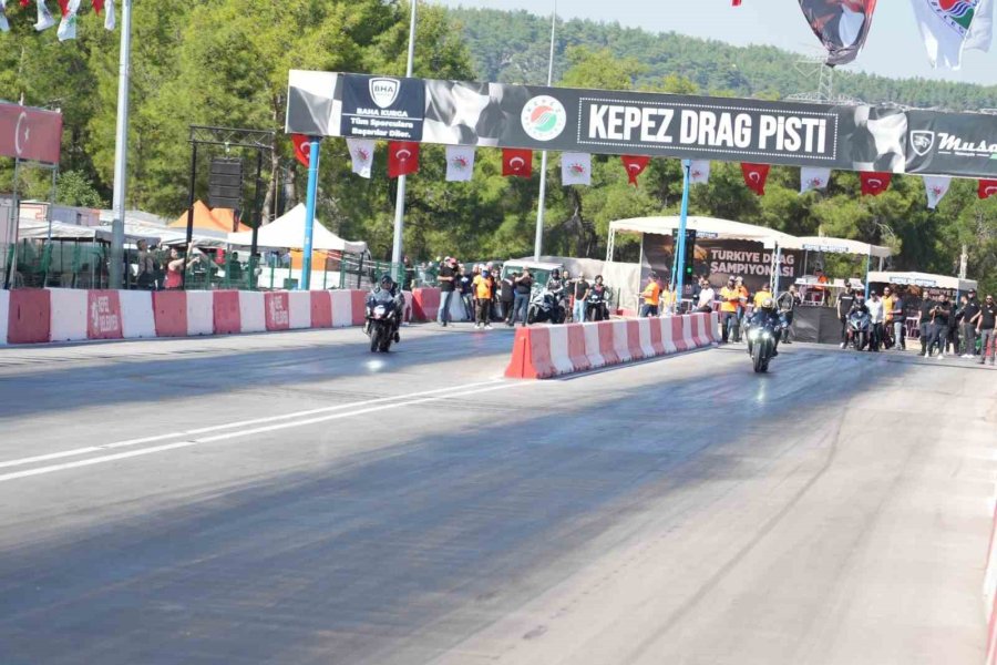 Kepez Motodrag Şampiyonası’nda Motorlar Isındı, Final Yarın