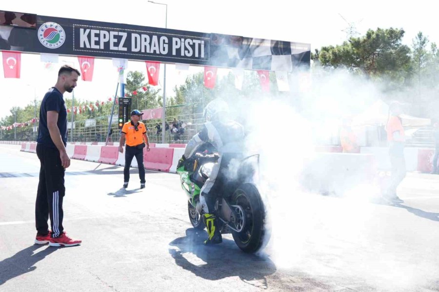 Kepez Motodrag Şampiyonası’nda Motorlar Isındı, Final Yarın