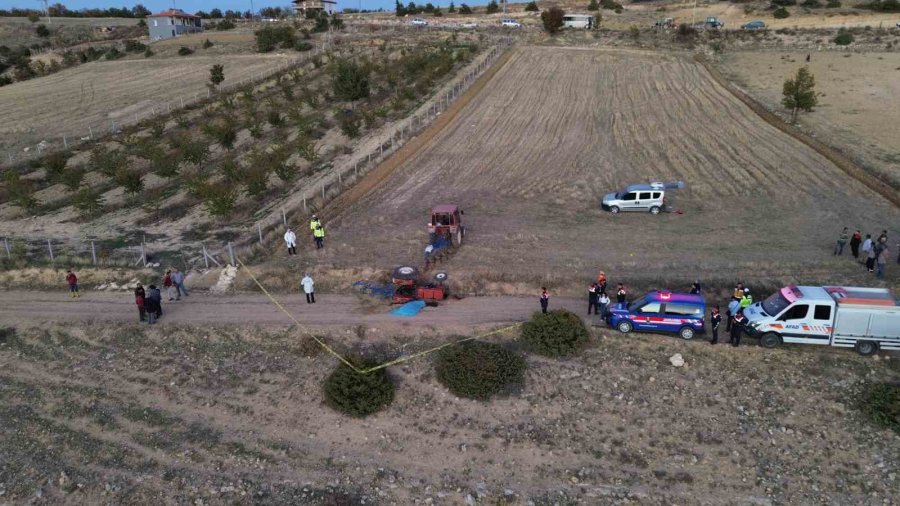 Karaman’da Devrilen Traktörün Altında Kalan Sürücü Hayatını Kaybetti
