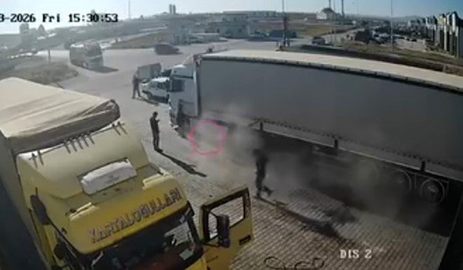 Tır Tamirinde Korkutan Patlama: Facianın Eşiğinden Döndü