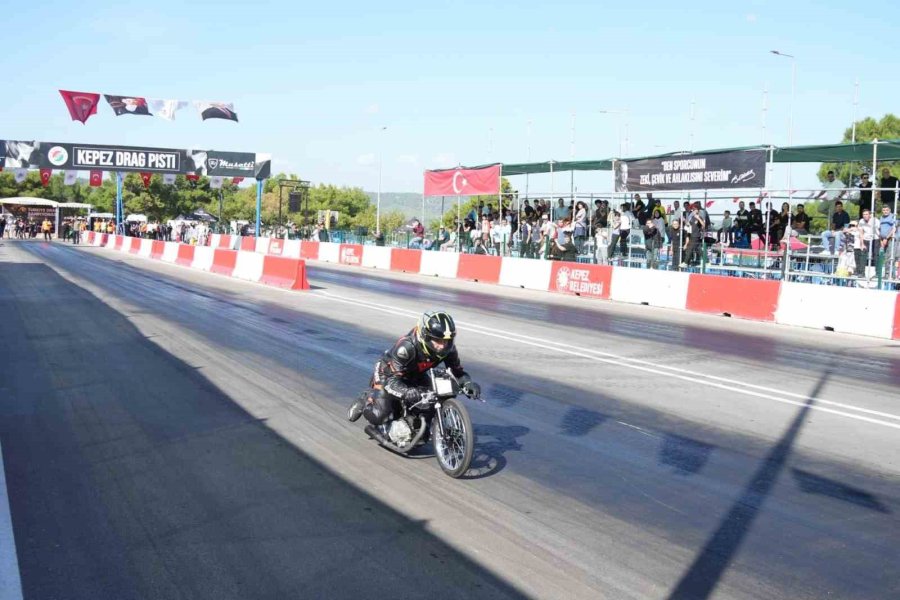 Kepez’de Motodrag Yarışları Büyük Heyecanla Sürüyor