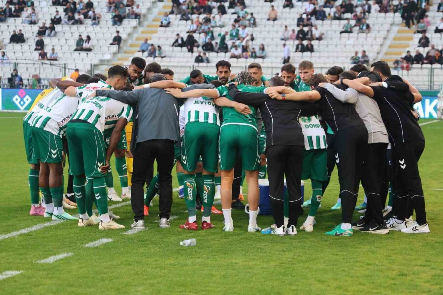 Trendyol Süper Lig: Konyaspor: 1 - Gençlerbirliği: 0 (ilk Yarı)