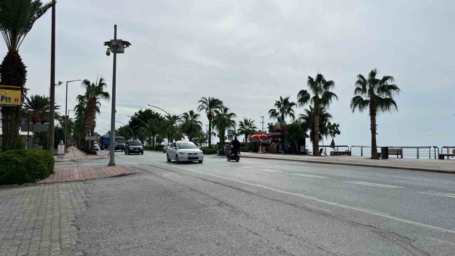 Alanya’da Üniversiteli Genç Kızın Öldüğü Kaza Kamerada