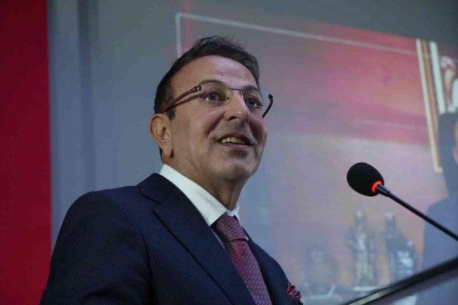 Belek Üniversitesinden Rafet Yılmaz’a Fahri Doktora Unvanı