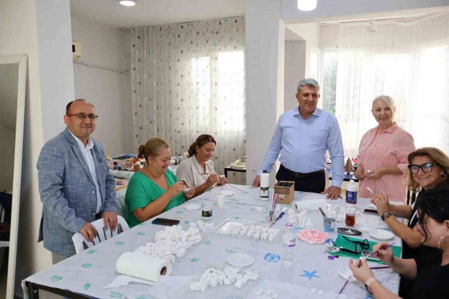 Serik Halk Eğitimi Merkezi Cop31 İçin El Emeği Ürünler Hazırlıyor