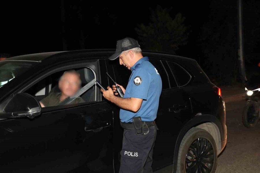 Antalya’da Bir Haftada Bin 774 Kişi Yakalandı, 179’u Tutuklandı