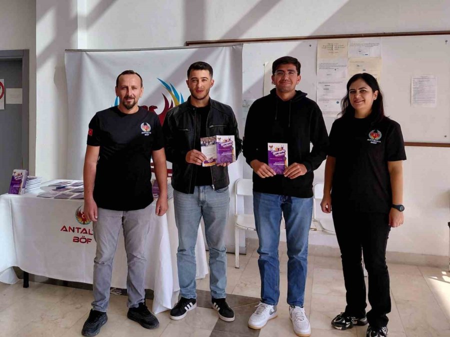 Antalya’da "gençlerle Beraberiz" Projesiyle 14 Bin 638 Öğrenciye Ulaşıldı