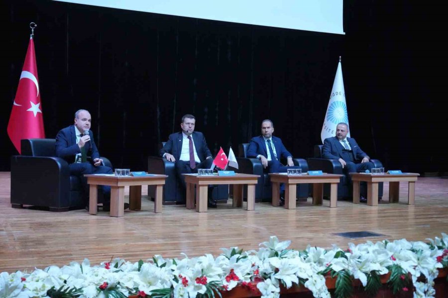 Niğde’de Cop31 Simülasyonu Gerçekleştirildi