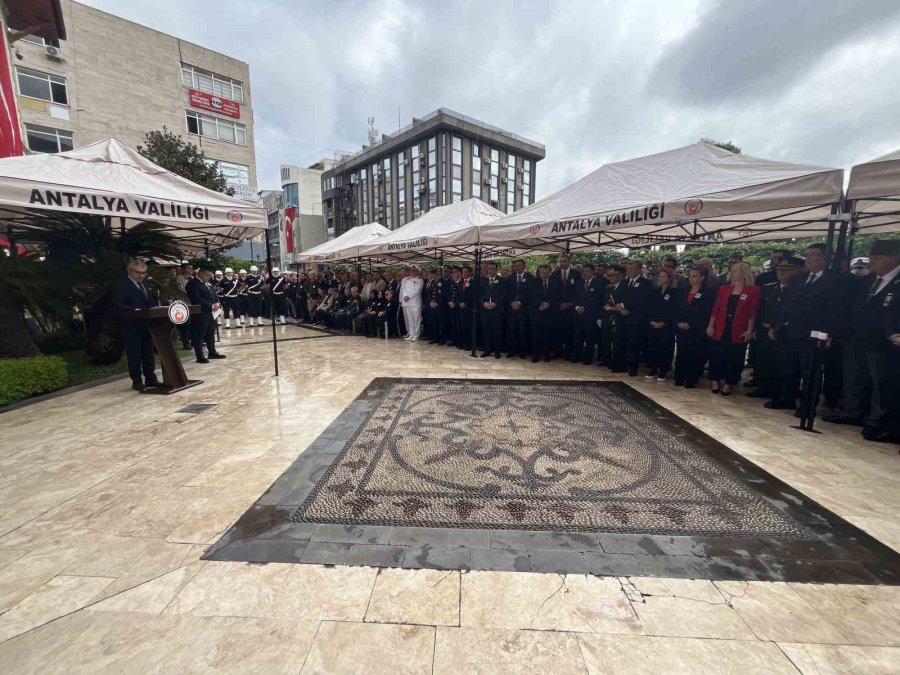 Hayatını Kaybeden Muratpaşa Kaymakamı Kara Gözyaşlarıyla Uğurlandı
