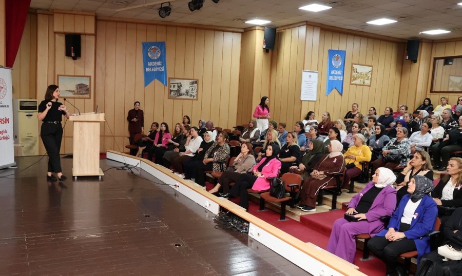 Akdenizli Kadınlara Meme Kanseri Konusunda Bilgilendirme Semineri Düzenlendi