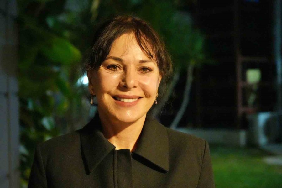 Şenay Gürler’den Altın Portakal Yorumu: "yer Bulmakta Zorlanıyoruz"