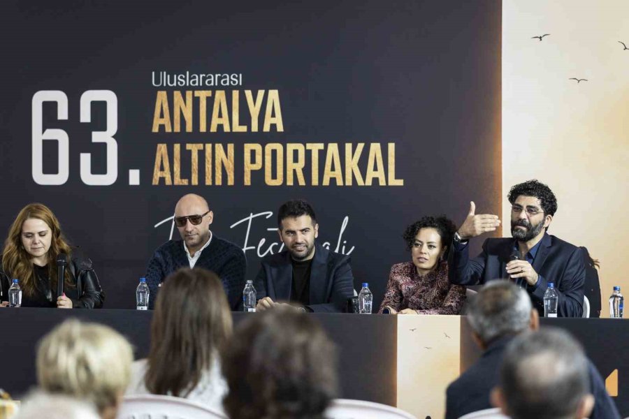Türk Ve Dünya Sinemasının Yıldızları Yarışma Bölümlerinde Seyirciyle Buluştu