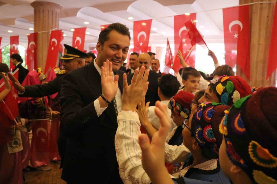 Alanya’da Cumhuriyet Bayramı Coşkuyla Kutlandı
